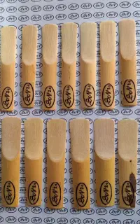 فروش انواع قمیش.برچسب.تامپون و روغن سازهای بادی