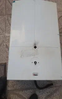 آبگرمکن دیواری بوتان بزرگ