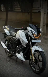 آپاچی 180مشابه صفر درجه یک