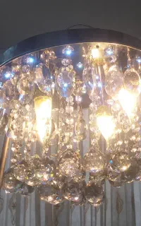 لوستر کریستال دارای led
