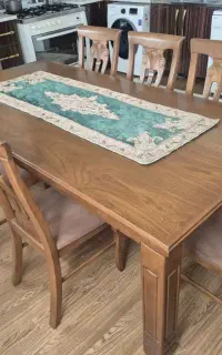 میز نهار خوری هشت نفره
