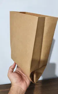پاکت کاغذی