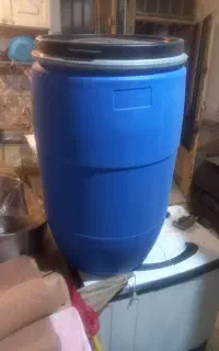لوازم‌ خانه بشکه دبه ۱۲۰ لیتری