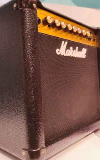 امپ(امپلیفایر)گیتار الکتریک Marshall MG15DFX