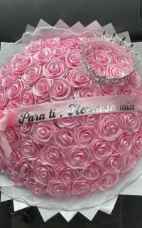 دسته گل ها و باکس های روبانی