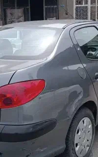 206  v8 تیپ ۵ بسیار کم کار در حد نو