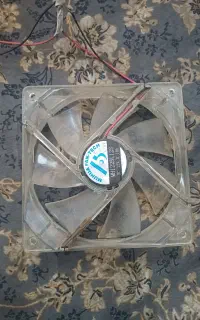 فن کیس خنک کننده کیس