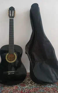گیتار یاماهاc70
