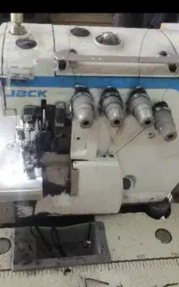 نیازمند خیاط