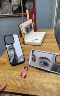 خاص ترین کادو ، نقاشی روی گارد گوشی و کتاب