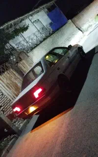 پژو ۴۰۵ نقره ای