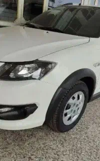کوییک Rسفیدمشکی
