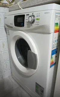 لباسشویی یک سال کار کرده ۶ کیلویی ابسال