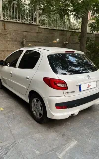 پژو ۲۰۷