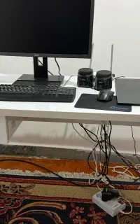 میز کامپیوتر و میز تلویزیون