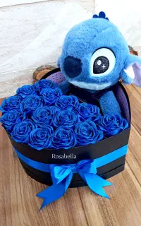 عروسک، گل روز دختر ، ولنتاین ، خرس ، دسته گل