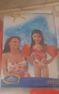بازوبند شنا