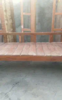 6عدد تخت چوبی بفروش میرسد