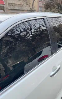 نصب شیشه دودی