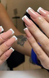 خدمات کاشت ناخن و آموزش به صورت تخصصی  مطهری