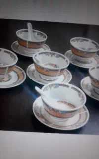 تعدادی ظروف قدیمی