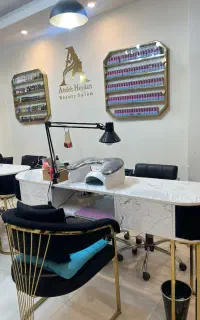 اجاره میز ناخن