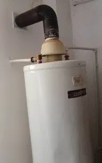 آبگرمکن زمینی درحدنو سالم بدون مشکل