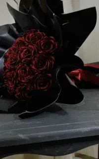 گل رز روبانی