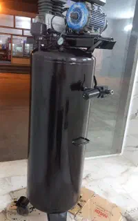 پمپ باد۲۵۰لیتری