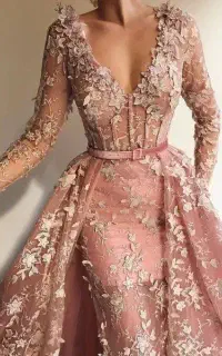 نیاز مند کمک خیاط