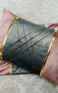 روبالشتی نوار دار
