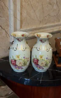 یک جفت گلدان اصل