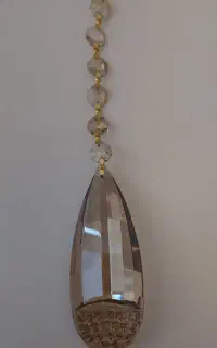 آویز لوستر