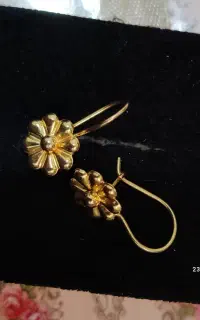 گوشواره بچگانه