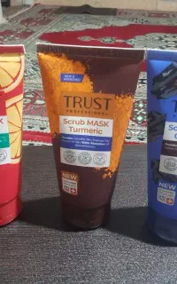 ماسک  پوست برند تراست