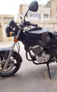 موتور پیشرو پارس 200