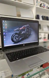 لپ تاپ hp سی پی یو corei5 و رم ۸ گیگابایت