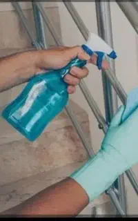 نظافت راه پله
