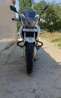 آپاچی 180