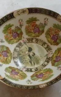 کاسه و سوپ خوری روس