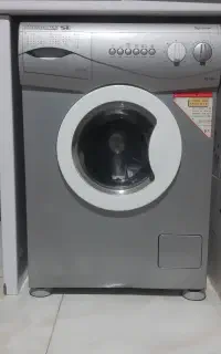 ماشین لباسشویی ۵ کیلویی