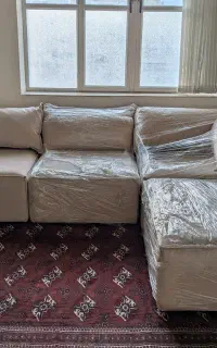 مبل راحت و مینیمال نو استفاده نشده