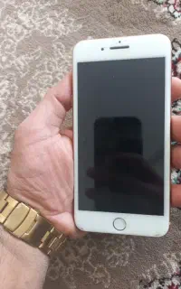 ایفون 8 پلاس