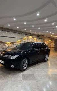 میتسوبیشی اوتلندر ۲۰۱۵ درجه ۱