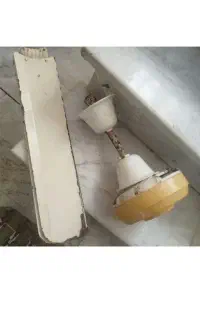 استاکارسیارابراهیمی ازباقرابادتعمیرپنکه جاروبرقی.