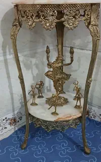 میز تلفن برنجی