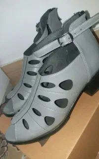 کفش تابستانه طبی