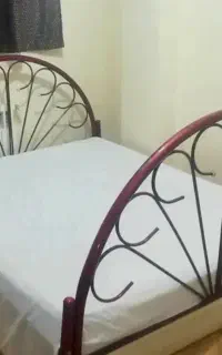 تخت فرفورژه دونفره کاملا سالم