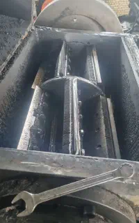 اسخدام نیروی فنی ۲ نفر