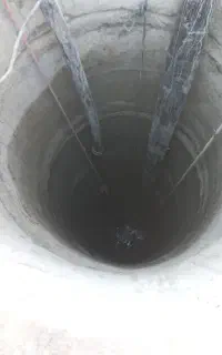 چاه کن چاه آبی فاضلاب